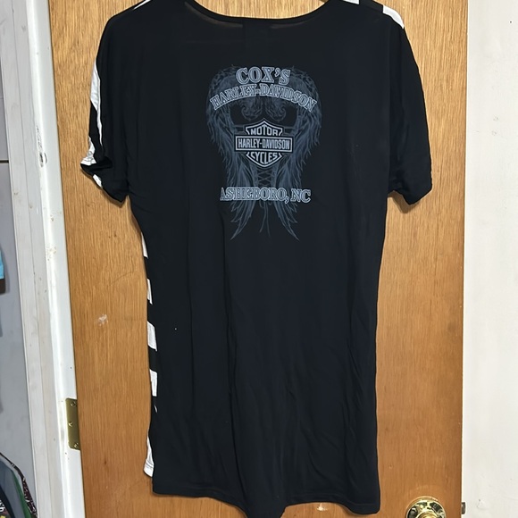 Women’s clothing - Picture 5 of 5